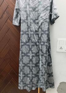 Patterned Grey Dress