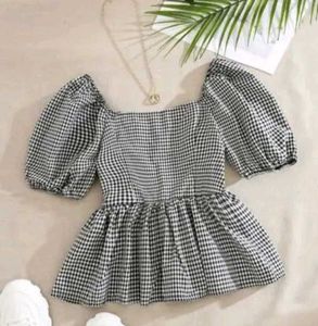 Korean Cute Checked Crop Top