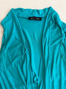 Sleeveless Teal Shrug