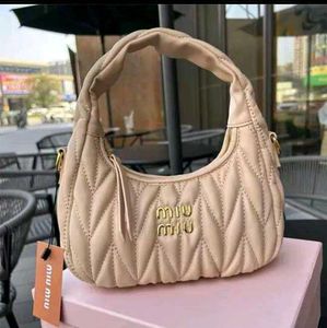 MIUMIU BEAUTIFUL PREMIUM QUALITY SLING BAG WD BOX