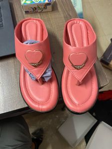 Womens Stylish Flip Flops