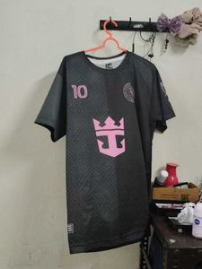 Cool Black &amp; Pink Jersey messi