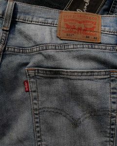 LEVI&#39;S STRAIGHT FIT 511 JEANS
