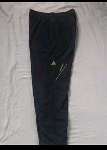 2 NIKE JACKETS 1 SHOE AND TROUSER.