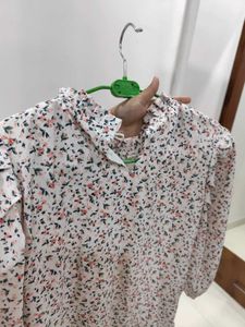 Floral Print Blouse