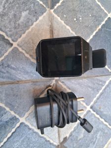 Dz 09 Smart Watch With Charger