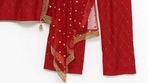 Elegant Red Kurta Set
