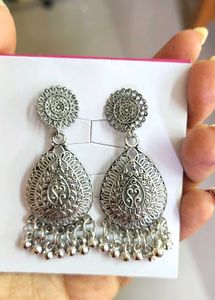 Silver Tone Drop Earrings