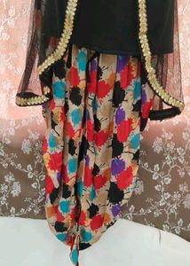 Chic Black Dress with Floral Belt