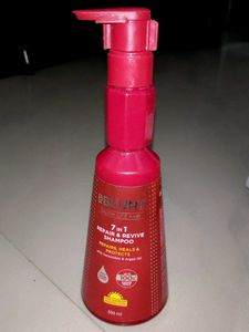 BBlunt 7 in 1 Repair & Revive Shampoo