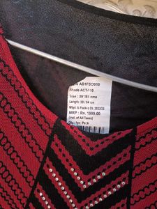 Red &amp; Black Geometric Long Sleeve Top