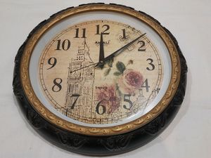 Wall Clock &amp; Decor ⏰️