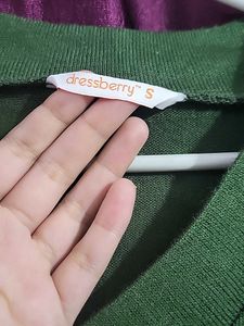 Dressberry Olive Green Solid Pullover
