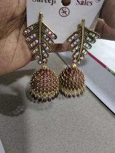 Leave Pattern Jhumkhas Earing