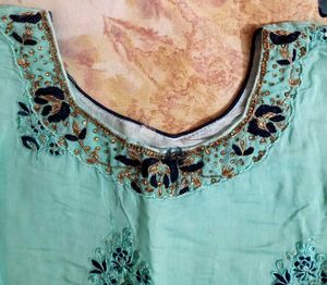 Elegant Blue Embroidered Kurta