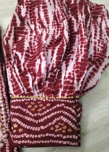 Burgundy Bandhani Print Kurti Set