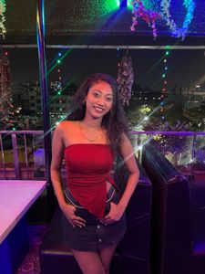 Chic Maroon Tube Top