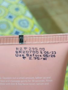 Dot And Key Watermelon Super Glow Gel Face Wash