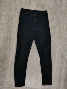 Black Faded Jeans