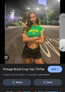 Y2K Brasil Crop Top