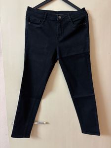 Black Denim/ Jeans