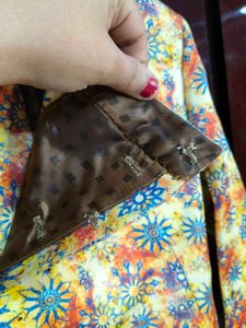 Floral Velvet Blazer