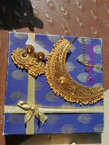 Necklace Set With Earings And Adjustable Rope