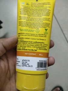 Vit. C Sunscreen Mamaearth 80g