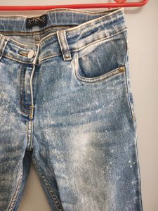 Ripped Skinny Denims