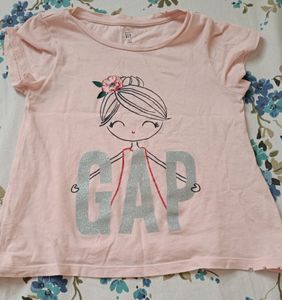 Gap T Shirt