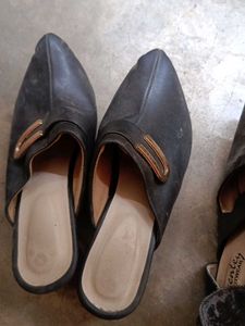 2 Heels 👠