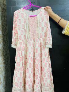 Floral White and pink A line kurta set