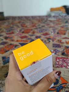 Sealed- ALPHA ARBUTIN &amp; HYALURONIC ACID face serum