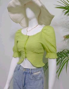 Beautiful crop top💚