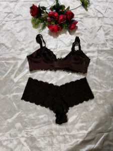 Lace Lingerie Set