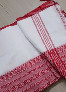 Begumpuri Khadi Cotton Red ♥️ White 🤍 Saree