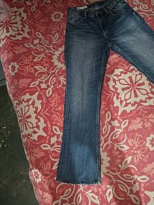 Zara Denim Flare Jeans( Size 28 No.)