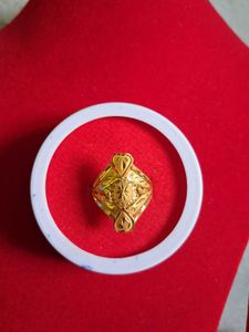 Vintage Gold Ring