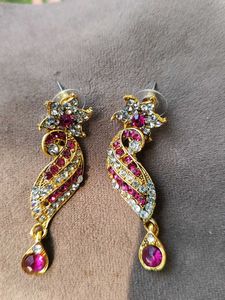 Elegant Gold &amp; Ruby Jewelry Set
