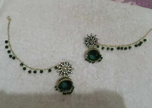 Emerald Jhumka Earrings