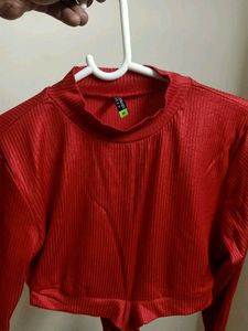 TOKYO TALKIES Red Tie Front Crop Top