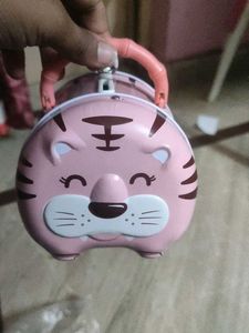 Money Bank