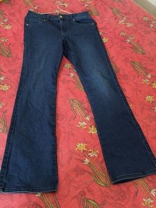 Bootcut Jeans