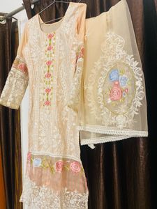 Pakistani Suit