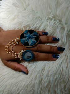 Elegant Double Ring With Three Layer Bead Chain