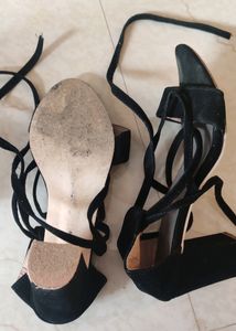 Elegant Black Suede Lace-Up Sandals