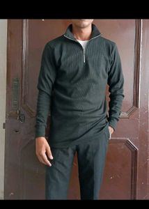 ✌️Combo Pack Of Two Half Zipper Hineck For Men🧣