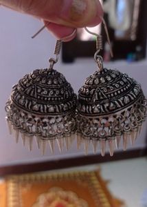 Athenians Jhumka