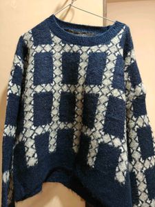 Cozy Blue Patterned Sweater
