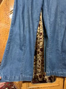 Flared Jeans